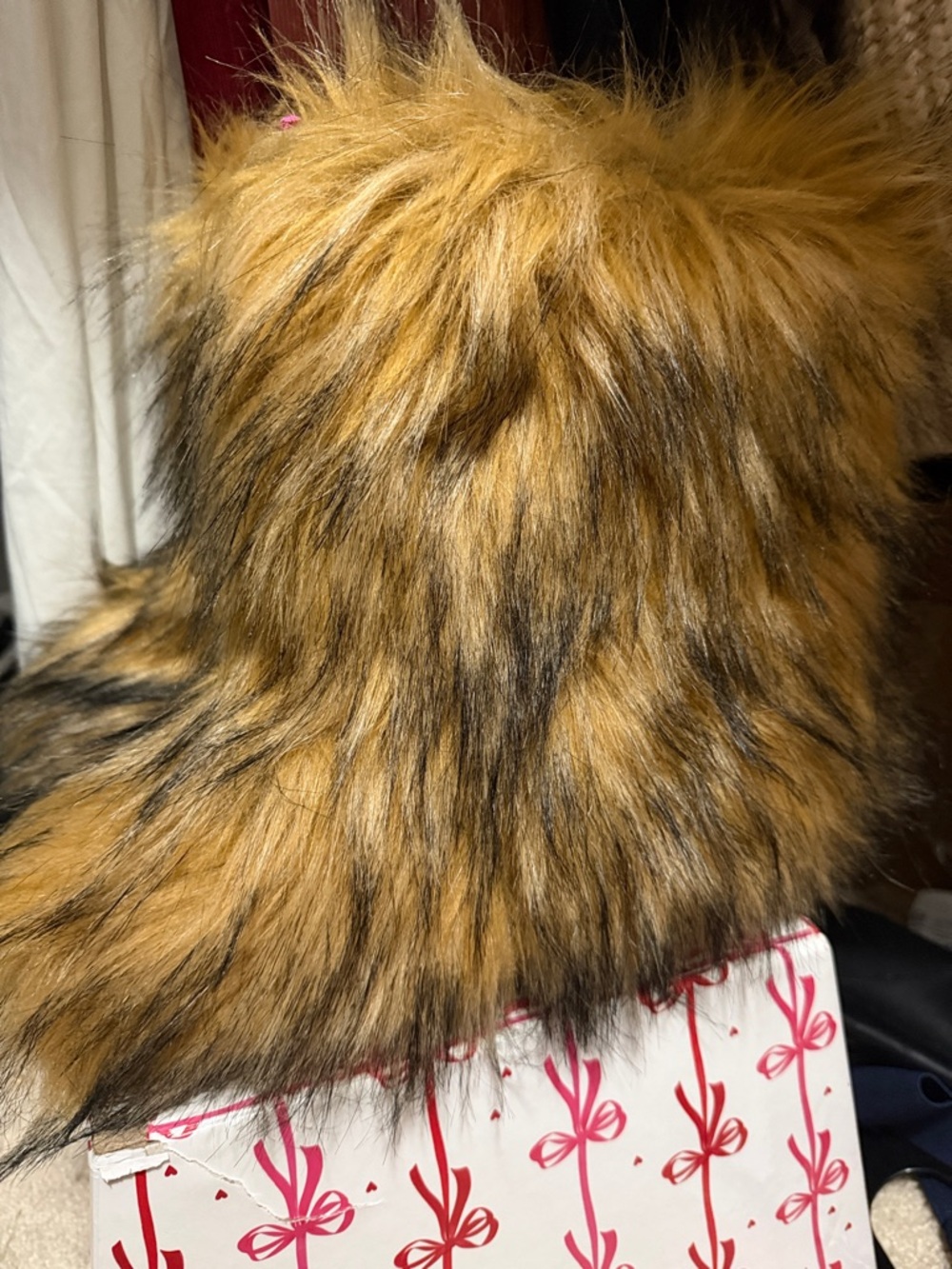 Women’s  Faux Fur Hooded Coat - Honey Brown